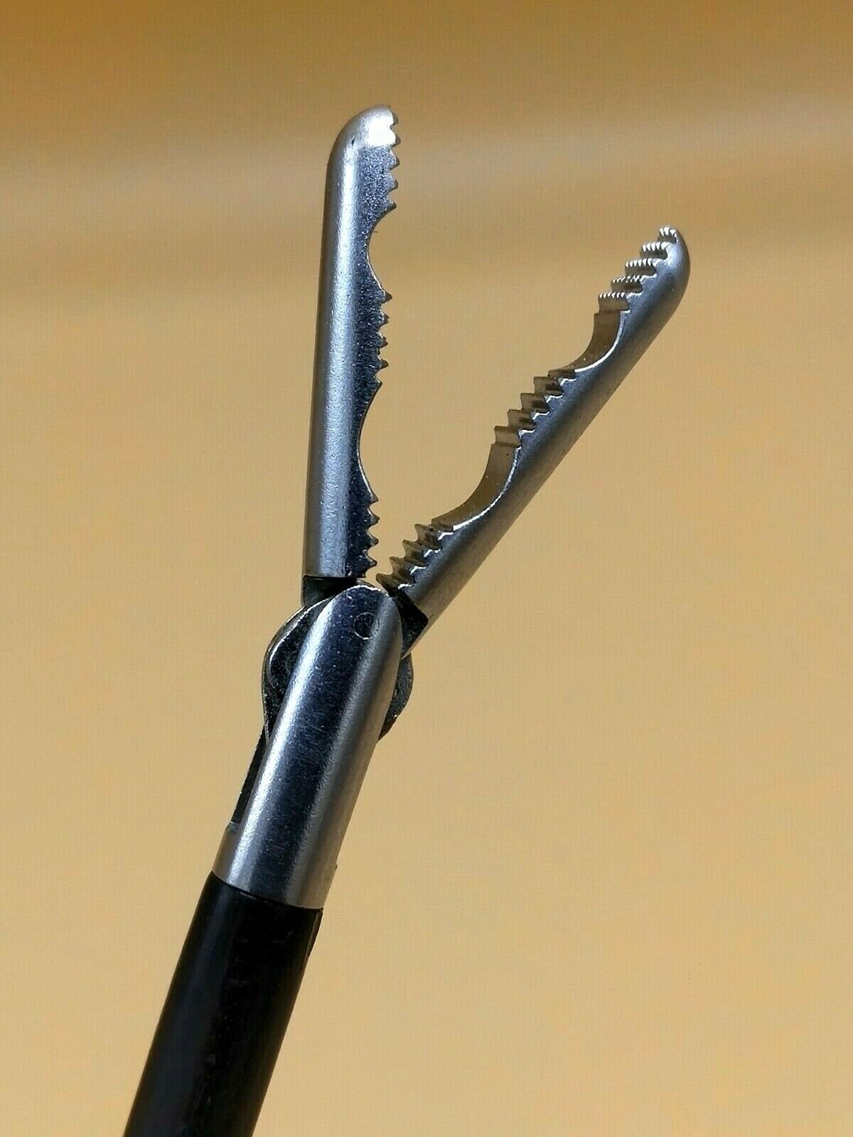 Grasper Set Of 6 Laparoscopic Instruments 5mmx330mm