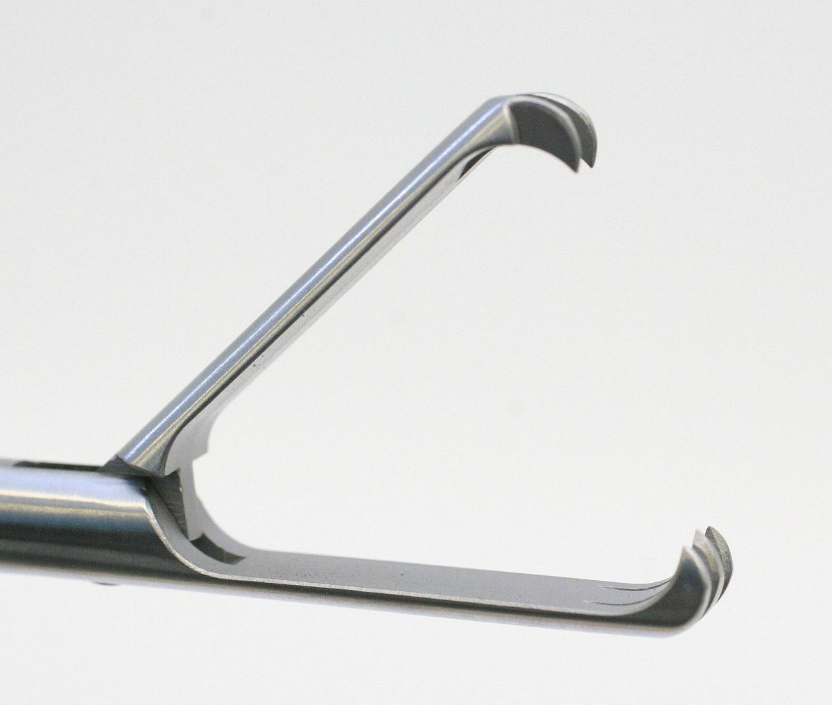 LAPAROSCOPIC CLAW FORCEPS 5 mm